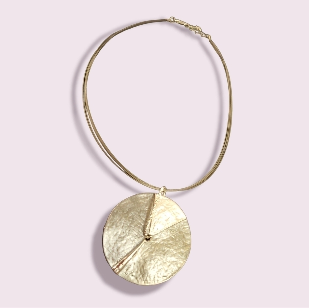 New Silver Dollar Medallion Wire Necklace Statement Necklace